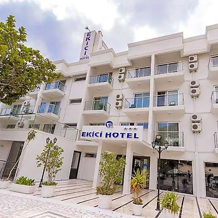 Ekici فندق 3*