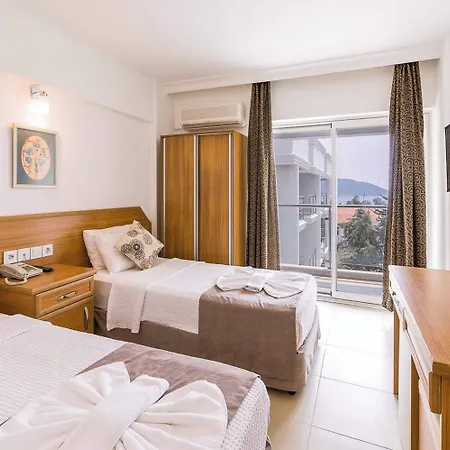 Hotel Ekici 3*
