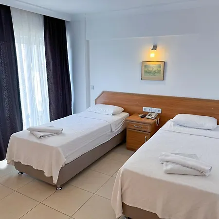 Otel Ekici 3*